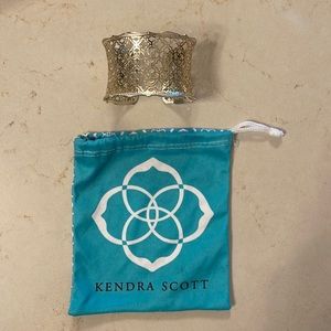 Kendra Scott gold bracelet